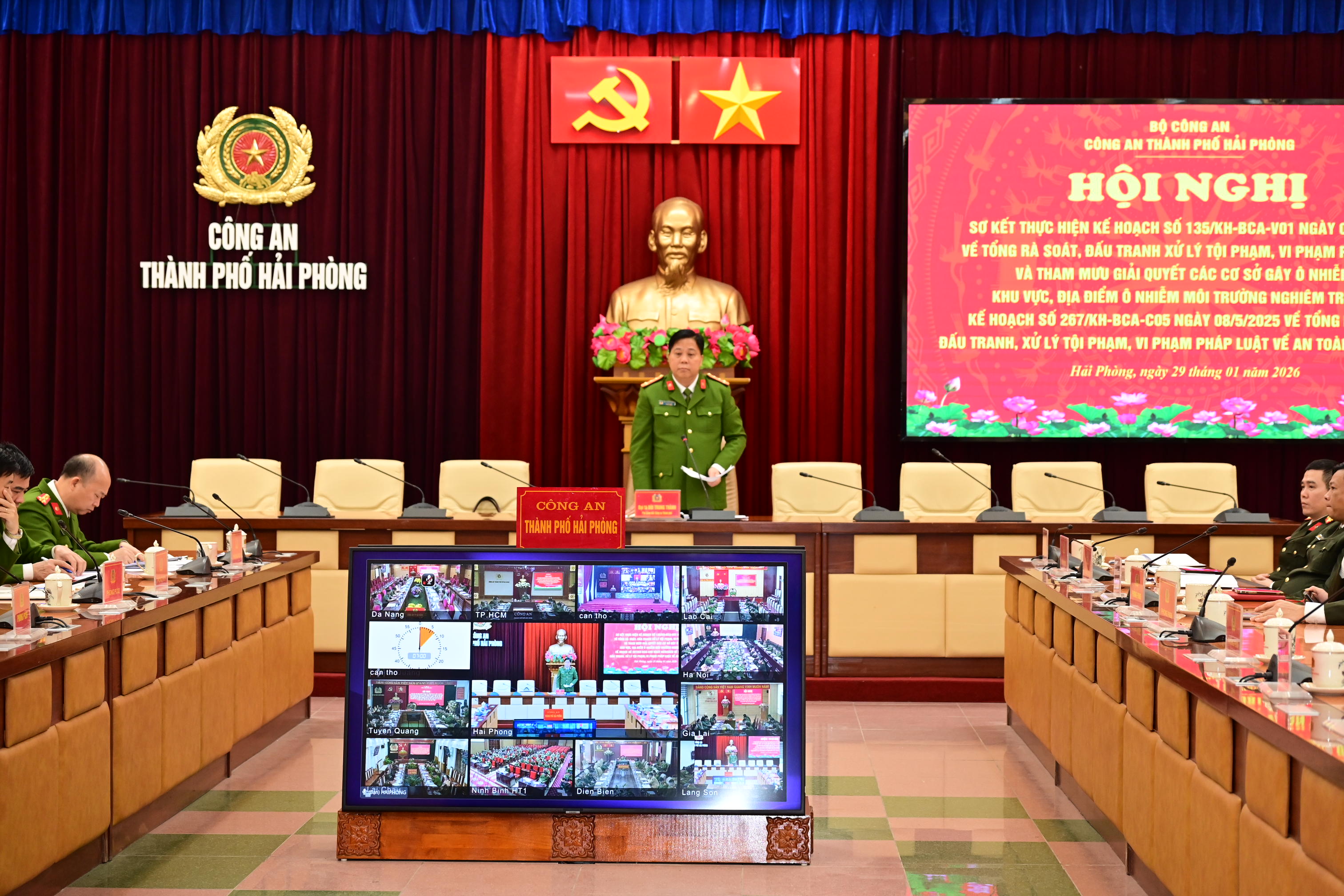 Tập trung đấu tranh xử lý tội phạm, vi phạm pháp luật về môi trường, an toàn thực phẩm